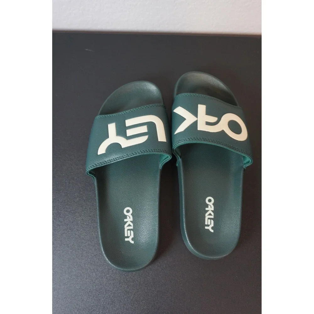 Oakley B1B Slide Sandals Mens 6 Hunter Green White Logo Athletic Slip On Shoes